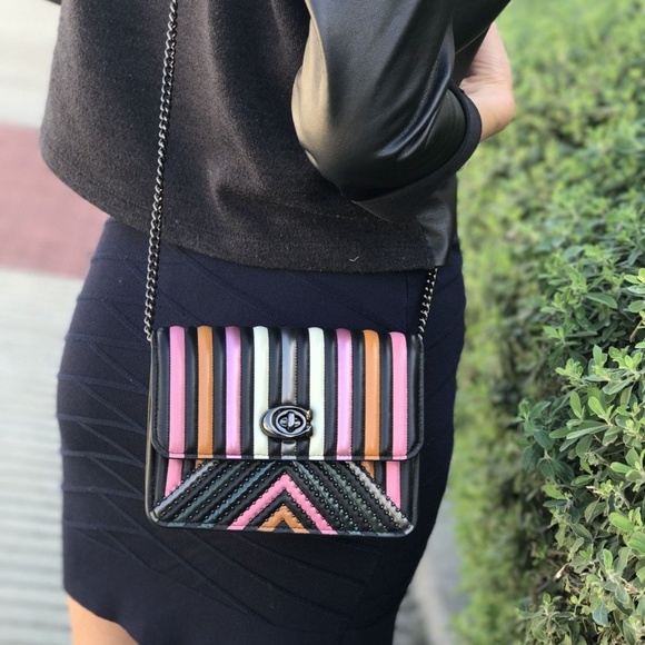 Coach Bowery Colorblock Ladies Small Leather Cross - Picture 7 of 7